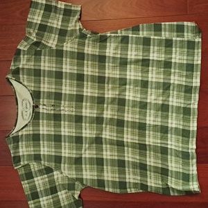 L.A. Blues top, light greens, Grey's and cream colors, size. 18/20W